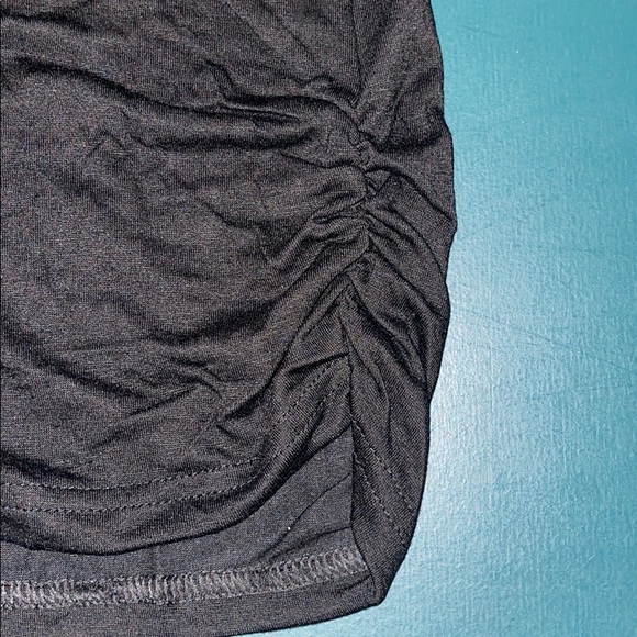 Black Cut Out Sleeve V Neck T-shirt - Picture 10 of 11